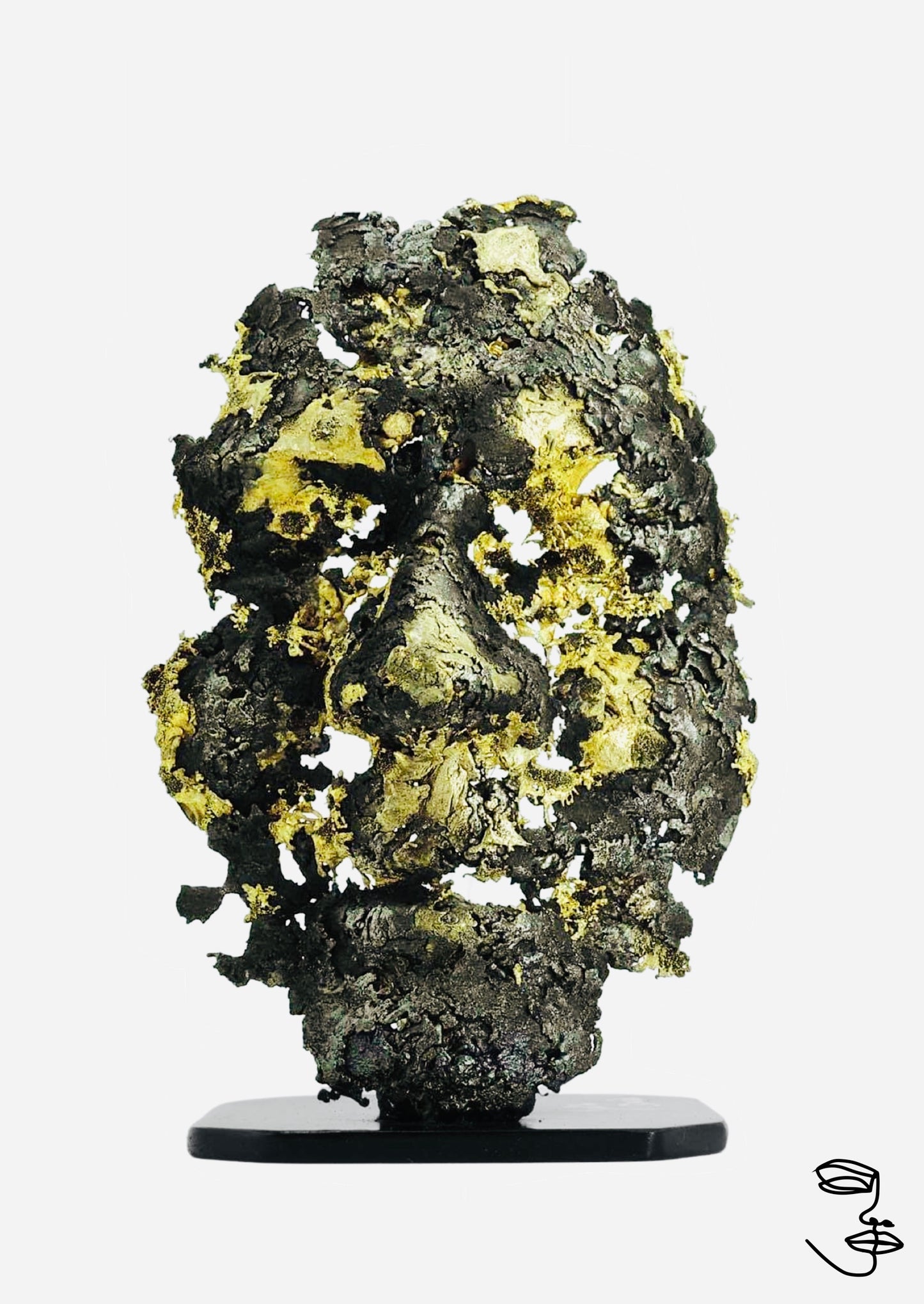 Sculpture "BLACK & GOLD"