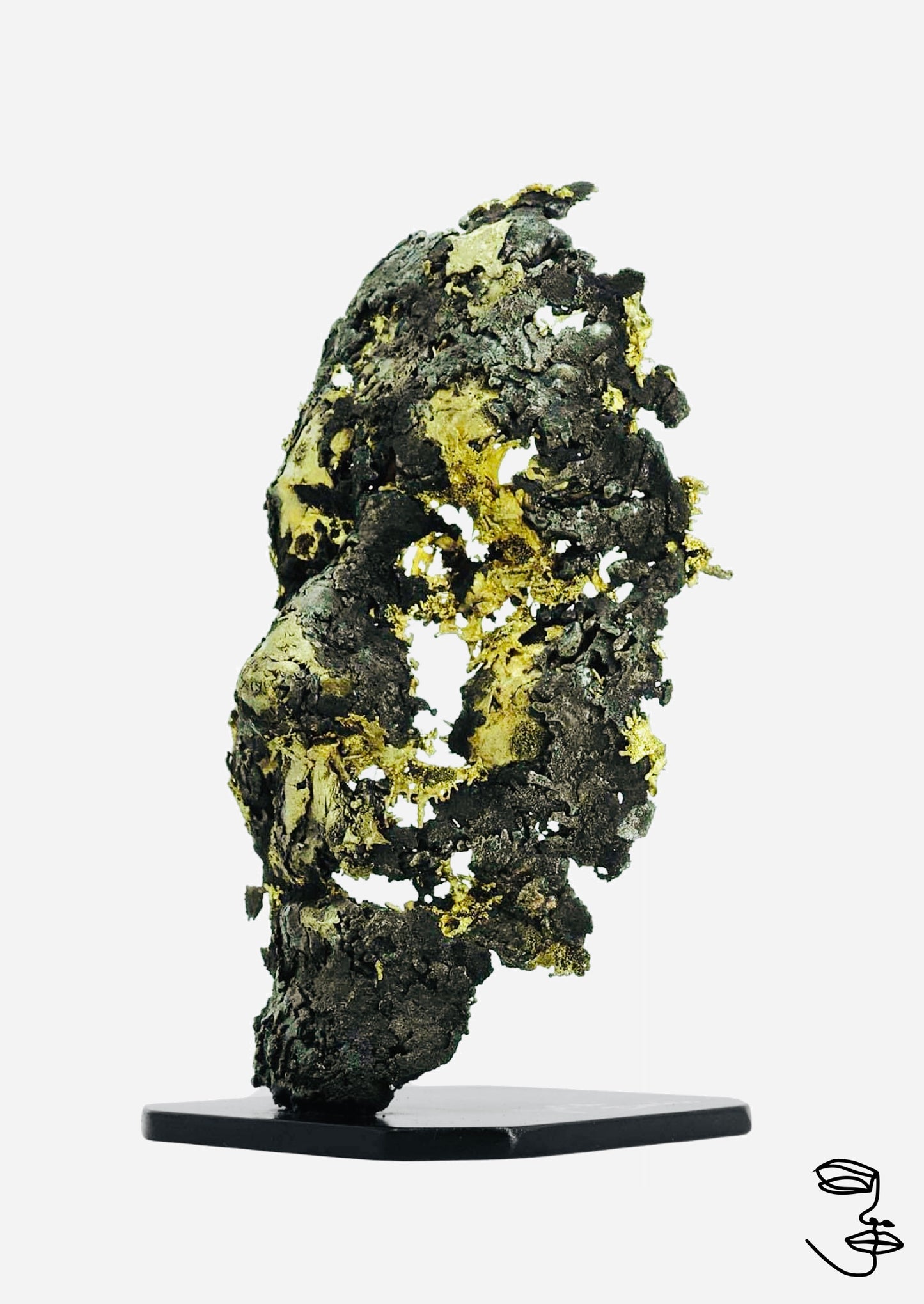 Sculpture "BLACK & GOLD"