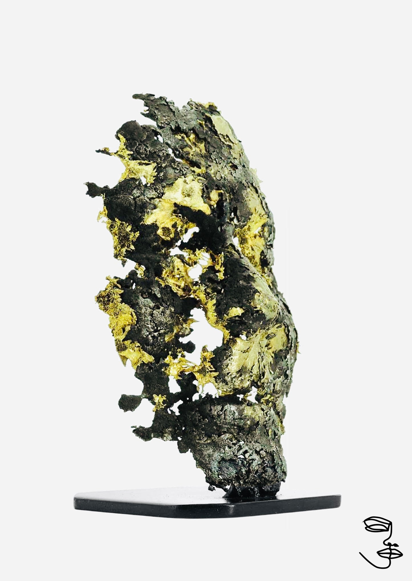 Sculpture "BLACK & GOLD"